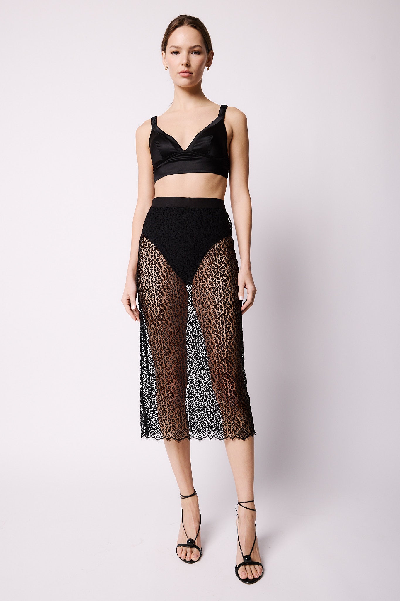 Tango Chantilly Lace Skirt – Romuse.com
